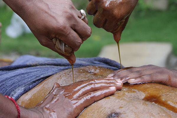 Abhyangam Massage